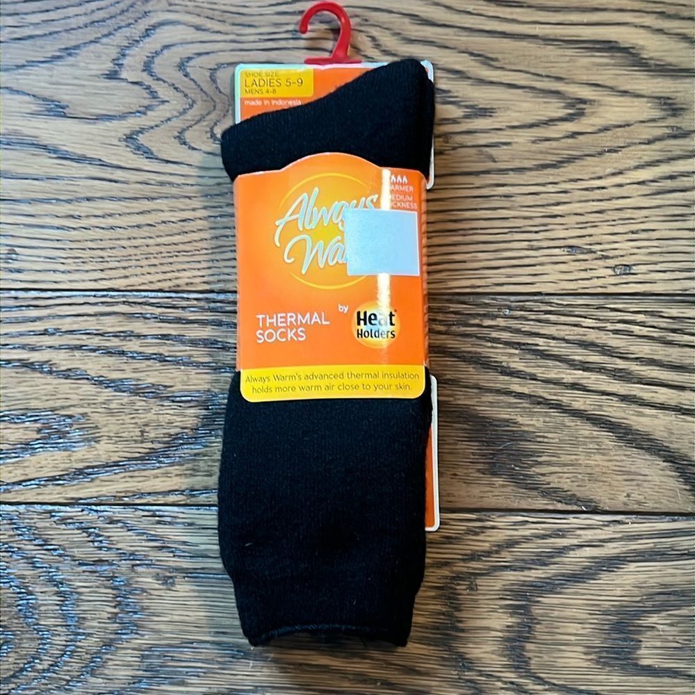 HEAT HOLDERS Thermal Socks Medium Thickness Women's Size‎ 5-9 NEW D14
